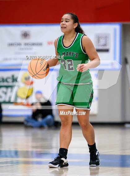 Thumbnail 3 in St. Mary's vs Folsom (Folsom-Vista Winter Classic) photogallery.