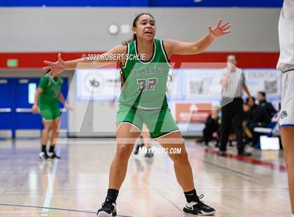 Thumbnail 1 in St. Mary's vs Folsom (Folsom-Vista Winter Classic) photogallery.