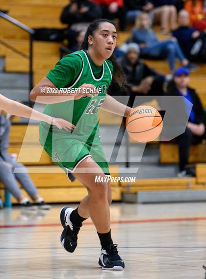 Thumbnail 3 in St. Mary's vs Folsom (Folsom-Vista Winter Classic) photogallery.