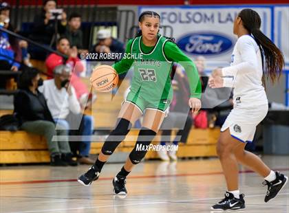 Thumbnail 1 in St. Mary's vs Folsom (Folsom-Vista Winter Classic) photogallery.