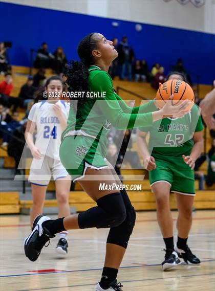 Thumbnail 2 in St. Mary's vs Folsom (Folsom-Vista Winter Classic) photogallery.