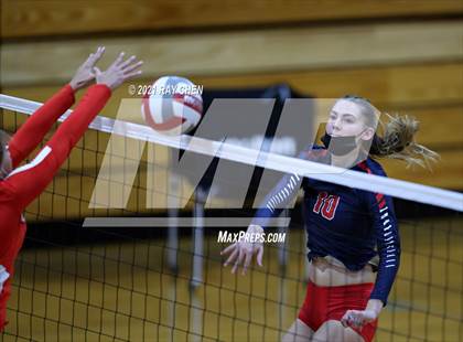 Thumbnail 1 in Chaparral @ Regis Jesuit photogallery.
