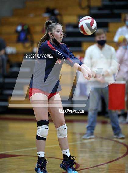 Thumbnail 1 in Chaparral @ Regis Jesuit photogallery.