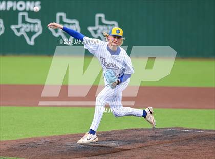 Thumbnail 2 in Queen Creek vs. Frenship photogallery.