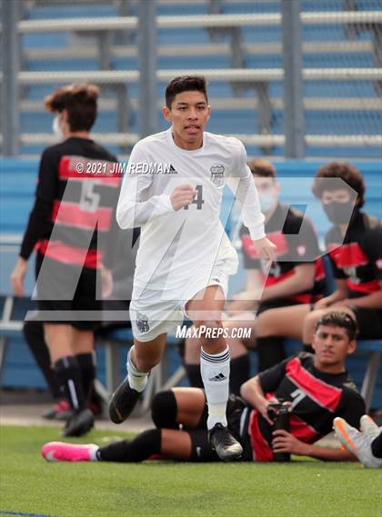 Thumbnail 1 in Vista Ridge vs. College Station (Georgetown Governor's Cup) photogallery.