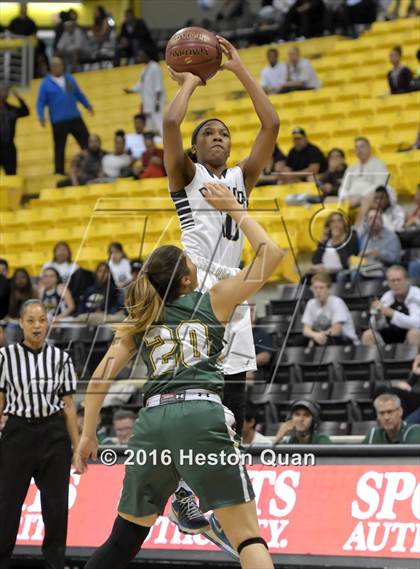 Thumbnail 1 in Vista Murrieta vs. Brea Olinda (CIF SoCal Regional D1 Final) photogallery.