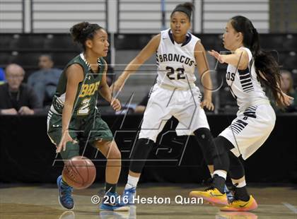 Thumbnail 3 in Vista Murrieta vs. Brea Olinda (CIF SoCal Regional D1 Final) photogallery.