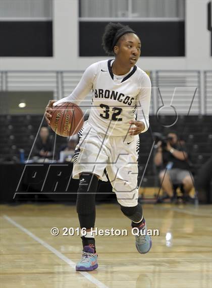 Thumbnail 2 in Vista Murrieta vs. Brea Olinda (CIF SoCal Regional D1 Final) photogallery.