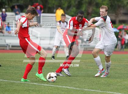 Thumbnail 2 in Cardinal Newman vs. Hammond (Class 3A Final)  photogallery.