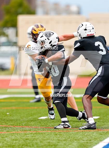 Thumbnail 3 in Windsor @ Montbello  photogallery.