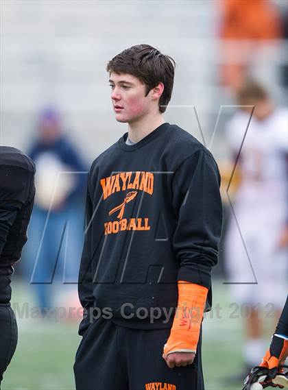 Thumbnail 3 in Wayland vs. Sharon (MIAA Division 3 East Final) photogallery.
