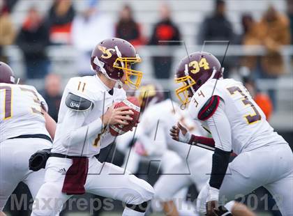 Thumbnail 1 in Wayland vs. Sharon (MIAA Division 3 East Final) photogallery.
