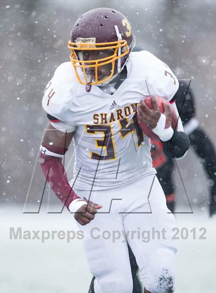Thumbnail 2 in Wayland vs. Sharon (MIAA Division 3 East Final) photogallery.