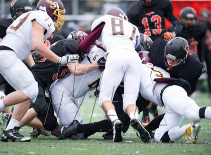 Thumbnail 2 in Wayland vs. Sharon (MIAA Division 3 East Final) photogallery.