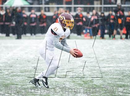 Thumbnail 1 in Wayland vs. Sharon (MIAA Division 3 East Final) photogallery.