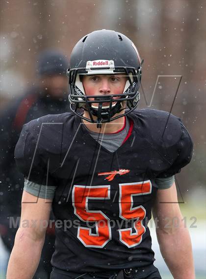 Thumbnail 3 in Wayland vs. Sharon (MIAA Division 3 East Final) photogallery.