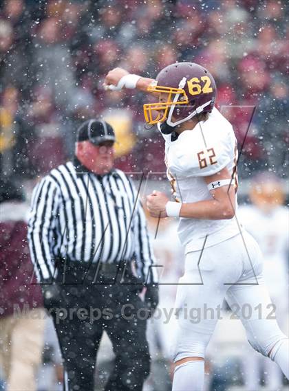 Thumbnail 3 in Wayland vs. Sharon (MIAA Division 3 East Final) photogallery.
