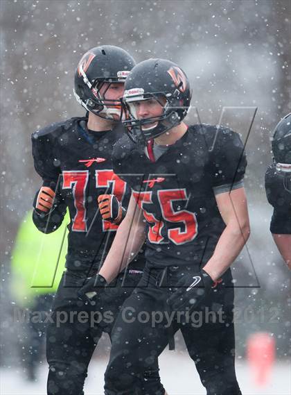 Thumbnail 2 in Wayland vs. Sharon (MIAA Division 3 East Final) photogallery.