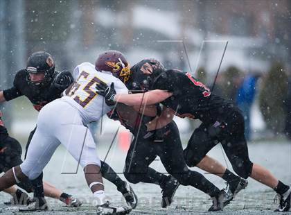 Thumbnail 2 in Wayland vs. Sharon (MIAA Division 3 East Final) photogallery.