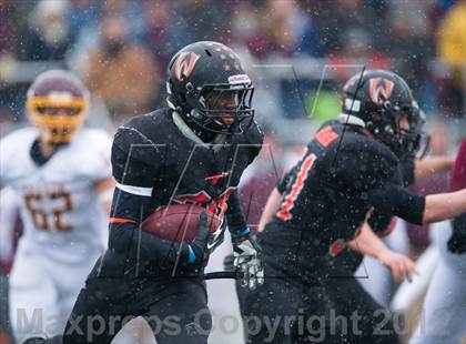 Thumbnail 1 in Wayland vs. Sharon (MIAA Division 3 East Final) photogallery.