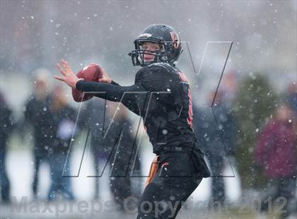 Thumbnail 2 in Wayland vs. Sharon (MIAA Division 3 East Final) photogallery.