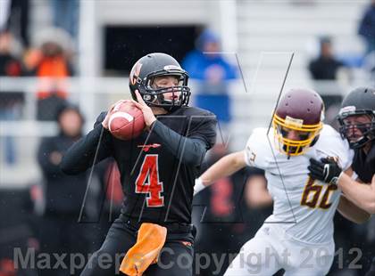 Thumbnail 3 in Wayland vs. Sharon (MIAA Division 3 East Final) photogallery.