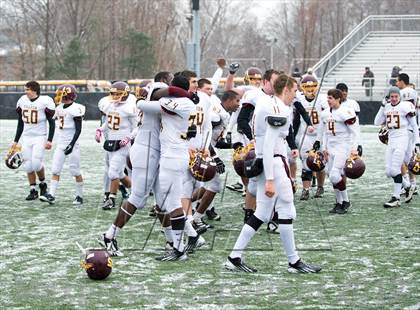 Thumbnail 3 in Wayland vs. Sharon (MIAA Division 3 East Final) photogallery.