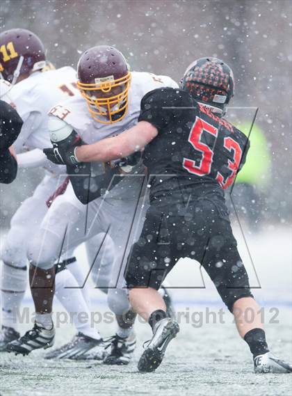 Thumbnail 1 in Wayland vs. Sharon (MIAA Division 3 East Final) photogallery.