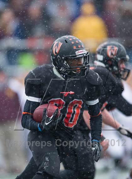 Thumbnail 3 in Wayland vs. Sharon (MIAA Division 3 East Final) photogallery.