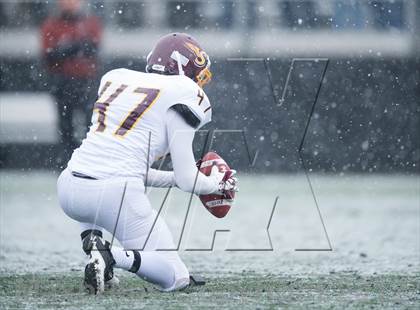 Thumbnail 2 in Wayland vs. Sharon (MIAA Division 3 East Final) photogallery.