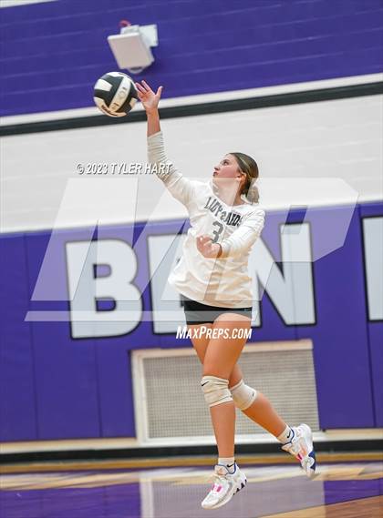 Thumbnail 3 in Southport vs. Roncalli (IHSAA 4A Sectional 11 First Round) photogallery.