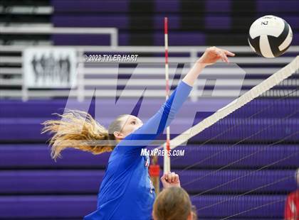 Thumbnail 2 in Southport vs. Roncalli (IHSAA 4A Sectional 11 First Round) photogallery.