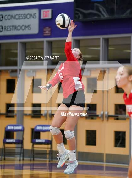 Thumbnail 3 in Southport vs. Roncalli (IHSAA 4A Sectional 11 First Round) photogallery.