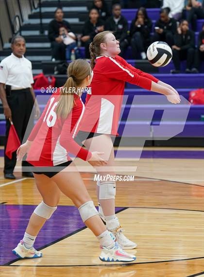Thumbnail 3 in Southport vs. Roncalli (IHSAA 4A Sectional 11 First Round) photogallery.