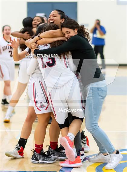 Thumbnail 3 in Aragon vs. Lynbrook (CIF CCS D2 Championship) photogallery.