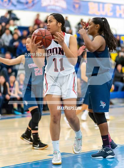 Thumbnail 3 in Aragon vs. Lynbrook (CIF CCS D2 Championship) photogallery.
