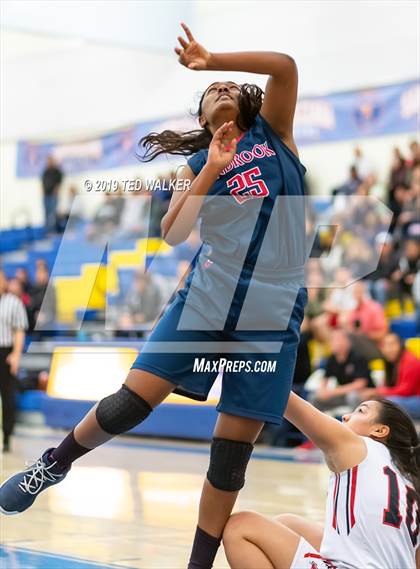 Thumbnail 3 in Aragon vs. Lynbrook (CIF CCS D2 Championship) photogallery.