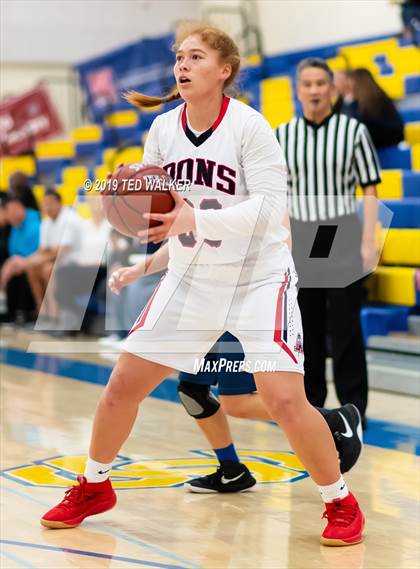 Thumbnail 3 in Aragon vs. Lynbrook (CIF CCS D2 Championship) photogallery.