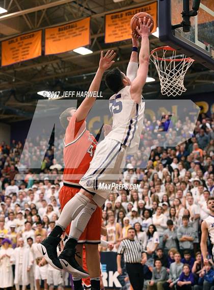 Thumbnail 2 in Jackson vs. Hoover photogallery.