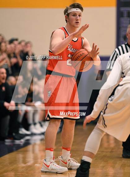 Thumbnail 2 in Jackson vs. Hoover photogallery.