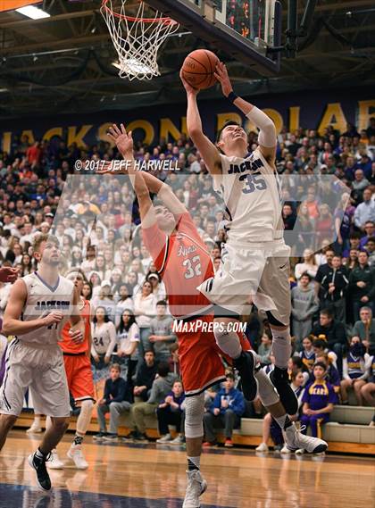 Thumbnail 1 in Jackson vs. Hoover photogallery.