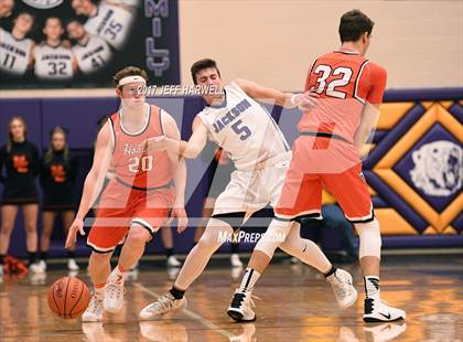 Thumbnail 2 in Jackson vs. Hoover photogallery.