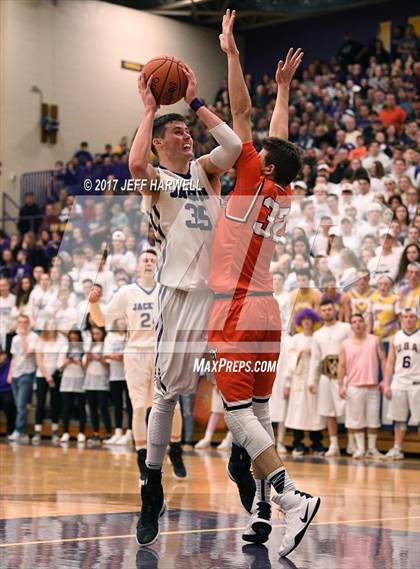 Thumbnail 1 in Jackson vs. Hoover photogallery.