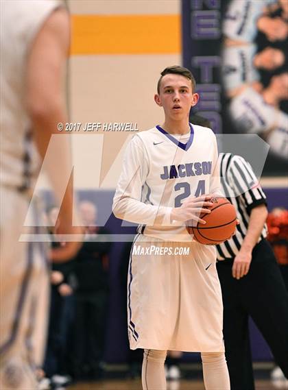 Thumbnail 1 in Jackson vs. Hoover photogallery.