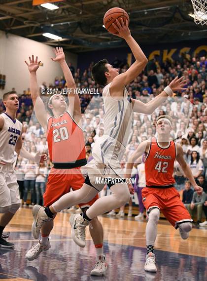 Thumbnail 3 in Jackson vs. Hoover photogallery.