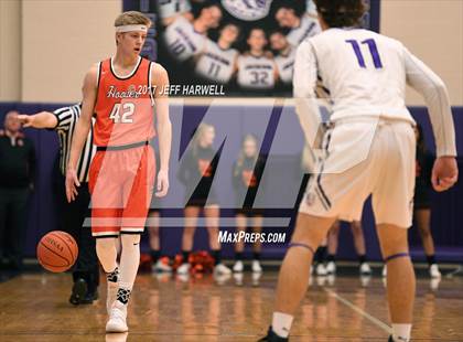 Thumbnail 3 in Jackson vs. Hoover photogallery.