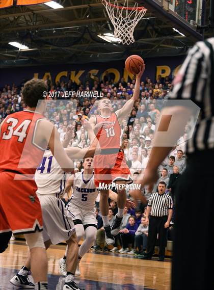 Thumbnail 3 in Jackson vs. Hoover photogallery.