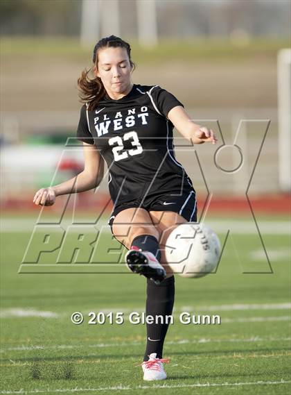 Thumbnail 2 in Plano West @ Denton Ryan (UIL 6A Bi-District Playoff) photogallery.