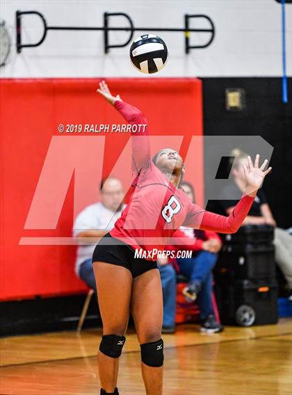 Thumbnail 1 in Fort Bend Travis vs. Fort Bend Austin photogallery.