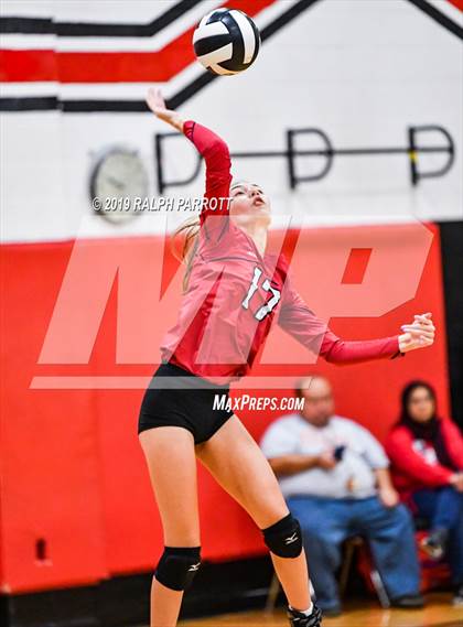 Thumbnail 2 in Fort Bend Travis vs. Fort Bend Austin photogallery.